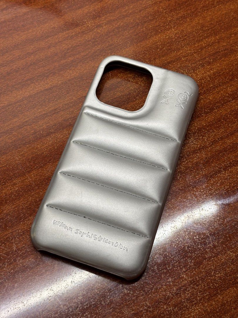 iPhone 15 Pro Max Puffer Case (Category: Cases & Sleeves) located in Quezon City. Submitted by jeff.declutters (Listing ID 1467367398, Image 1). Description: iPhone 15 Pro Max only ➜ Semi sides covered ➜ Duped Urban Sophistication Silver ➜ Minimal Flaws.
