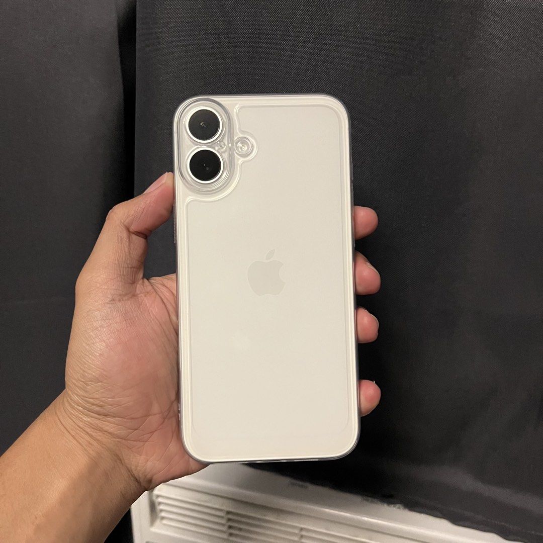 iPhone 16 Plus (Category: iPhone 16 Series) located in San Fernando. Submitted by cdt_manalese (Listing ID 1467475846, Image 2). Description: iPhone 16 Plus (128gb) color: white🤍 factory unlocked (any sim) Zp/a Local purchase, ntc approved🇵🇭 battery health 99% (orig makunat) No history of repair / Not refurbished No dents no scratches, mint condition No issue, kaka expired lang warranty inclusion: unit case only ₱ 36,500 Pesos only. Loc San Fe