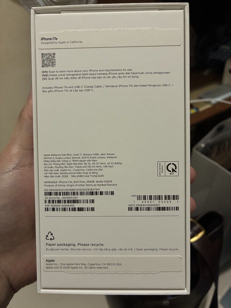 iPhone 17e (Category: iPhone 17 Series) located in Lipa City. Submitted by jayzelfrncnlla13 (Listing ID 1467431809, Image 1). Description: - Model: Apple iPhone 17e - Storage Capacity: 256GB, 100BH - Color: Soft Pink - Condition: Like Brand new - What's in the box: iPhone 17e and USB-C Charge Cable - Purchased Sep 12 2026 Apple Flagship Store, w Warranty 9/12/2027 -Rfs: Spare sana kaso di narin magamit - Meetup Location: Lipa Batangas.