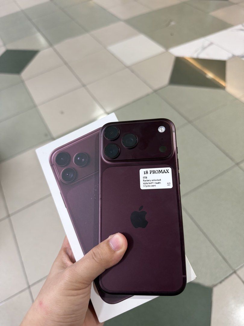 Iphone 18 Pro Max 1TB 100% BH FU HK no issue (Category: iPhone 18 Series) located in San Juan City. Submitted by javedsgadgetshop (Listing ID 1467369061, Image 3). Description: INSTALLMENT OPTIONS : SPAY LATER / GGIVES / CREDIT CARD / SKYRO / HOMECREDIT (BRANDNEW) WE BUY AND SELL SO PWEDE MAGBINTA OR SWAP ! Quick Specs : 💵 Iphone 18promax •1TB •HK Variant •100% batt health •Factory Unlock •99% Smoothness •No hidden issue | No Repaired •100% Auth