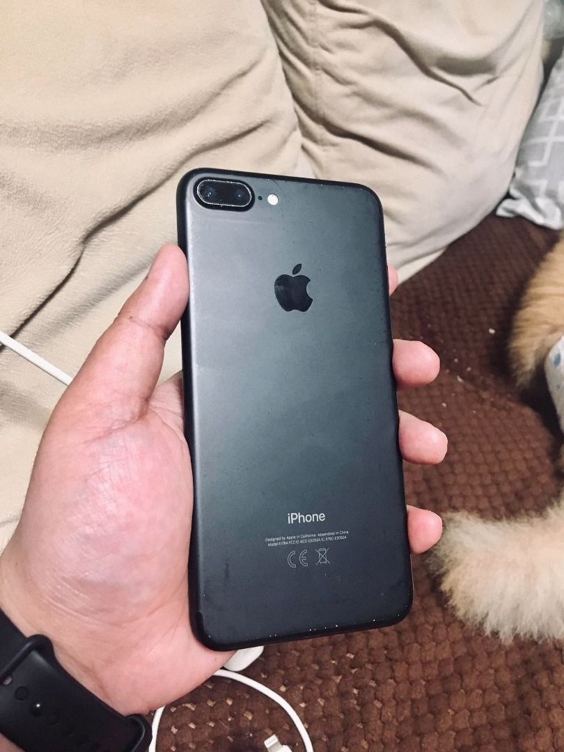Iphone 7 Plus 128gb (Matte Black) - Openline (Category: iPhone 7 Series) located in Pasig City. Submitted by cruzzanooo (Listing ID 1467514898, Image 1). Description: Mabilis at nagagamit ng maayos. Playable sa ML. Kakareplaced lang ng battery kaya sobrang tagal malowbat. Yoobao battery (original) Honest issue: Working home button but sensitive. 300 paayos ✅ Working finger print ✅ Replaced LCD Inclusions: - Unit - Orig Box - Cases (maraming case)