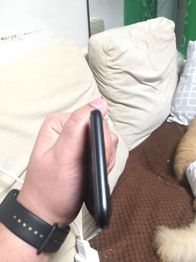 Iphone 7 Plus 128gb (Matte Black) - Openline (Category: iPhone 7 Series) located in Pasig City. Submitted by cruzzanooo (Listing ID 1467514898, Image 3). Description: Mabilis at nagagamit ng maayos. Playable sa ML. Kakareplaced lang ng battery kaya sobrang tagal malowbat. Yoobao battery (original) Honest issue: Working home button but sensitive. 300 paayos ✅ Working finger print ✅ Replaced LCD Inclusions: - Unit - Orig Box - Cases (maraming case)
