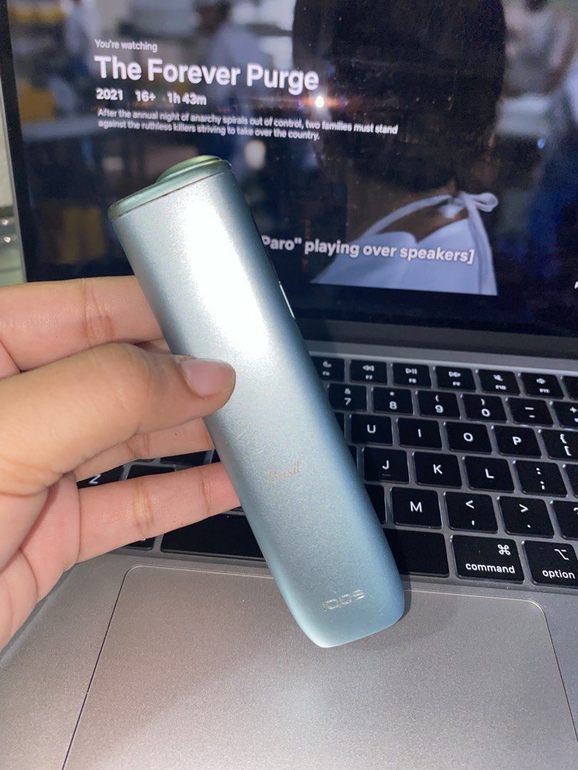 IQOS ILUMA Holder (Moss Green / Basil) (Category: Community) located in Manila. Submitted by six_seven67 (Listing ID 1467462512, Image 1). Description: Condition: Pre-owned, tested, and working well (minor cosmetic wear on the body). Compatibility: For IQOS ILUMA / TEREA sticks only. !NOTE: This is for the HOLDER/WAND ONLY. It does NOT include the pocket charger, cable, or box. Perfect if you need a replacement wand or backup device. Price: ₽700 