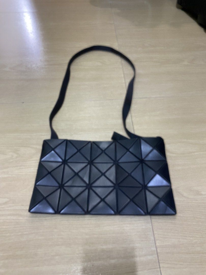 Issey miyake Baobao lucent matte (Category: Luxury Bags & Wallets) located in Muntinlupa City. Submitted by twoangels.11.14.2023 (Listing ID 1467455530, Image 2). Description: Issey Miyake Baobao Lucent matte Like new condition .