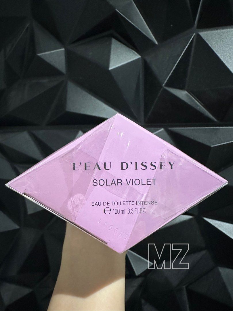 ISSEY MIYAKE Solar Violet EDT Intense (Category: Fragrance & Deodorants) located in Calamba. Submitted by mzbeautyfinds (Listing ID 1467596831, Image 3). Description: ‼️Another SUPER STEAL‼️ 𝗜𝗦𝗦𝗘𝗬 𝗠𝗜𝗬𝗔𝗞𝗘 𝗦𝗢𝗟𝗔𝗥 𝗩𝗜𝗢𝗟𝗘𝗧 𝗘𝗗𝗧 𝗜𝗡𝗧𝗘𝗡𝗦𝗘 💜 100ML / 7K+ to sa mall. Sige 2,900 nalang! bango nito! Sealed with price tag pa. balik nyo sakin pag fake 🫶 📍Calamba Laguna￼ 🛵 Lalamove/J&T/Meet-up (near me).
