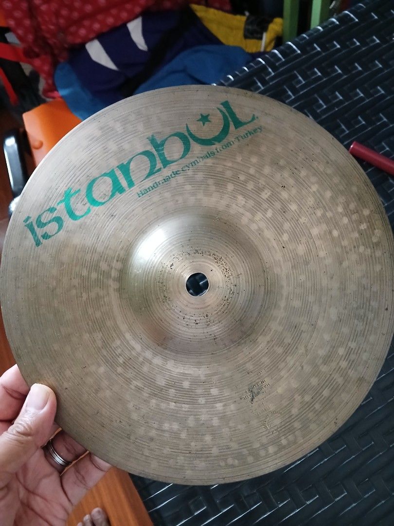 Istanbul Agop Pre-Split 10-inch Paper Thin Splash Cymbal (Category: Musical Instruments) located in Manila. Submitted by hondaesi41 (Listing ID 1467478186, Image 2). Description: - Rare 10-inch (25cm) paper thin splash cymbal - Authentically handmade in Turkey by master makers Mehmet and Agop - Features authentic green logo stamp and artisan signatures near the bell - Classic all-over hammered finish for a rich, warm tone price:7.5k fixed q.c are