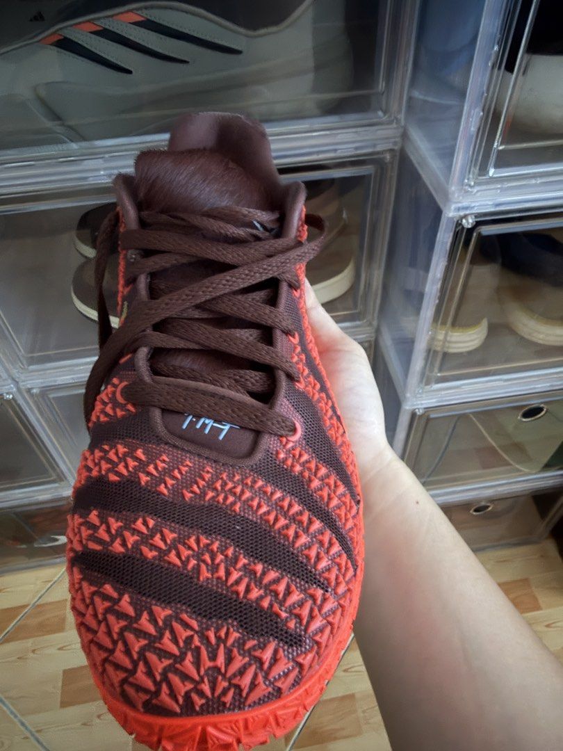 JA 3 CNY 2025 (Category: Sneakers) located in Manila. Submitted by epiccat_647175 (Listing ID 1467367329, Image 2). Description: Ja 3 used but well maintained. mostly used in indoor court with still intact traction pattern. minor issue- vissible scuff mark on inner linning near the ankle collar as shown in the picture .