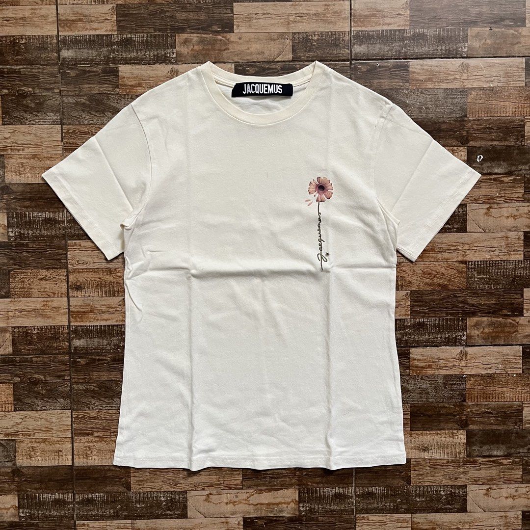 JACQUEMUS PRINTED FLOWER BLOSSOM (Category: Activewear) located in Davao. Submitted by 2known (Listing ID 1467532432, Image 1). Description: Excellent condition Colorate 9.7/10 19’width | 27’length Issue none.