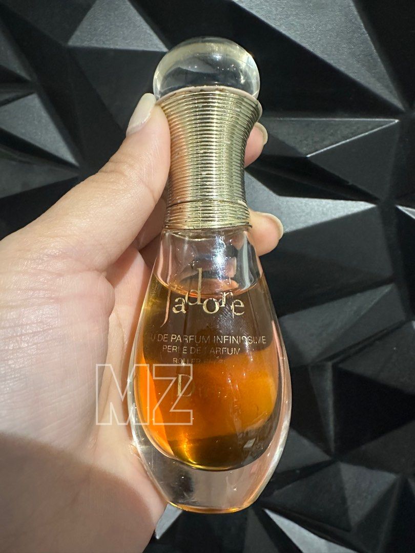 J'adore EDP (Category: Fragrance & Deodorants) located in Calamba. Submitted by mzbeautyfinds (Listing ID 1467597547, Image 2). Description: Personal Preloved- 💯 authentic! • has signs of usage, so manage your expectation RFS: decluttering.