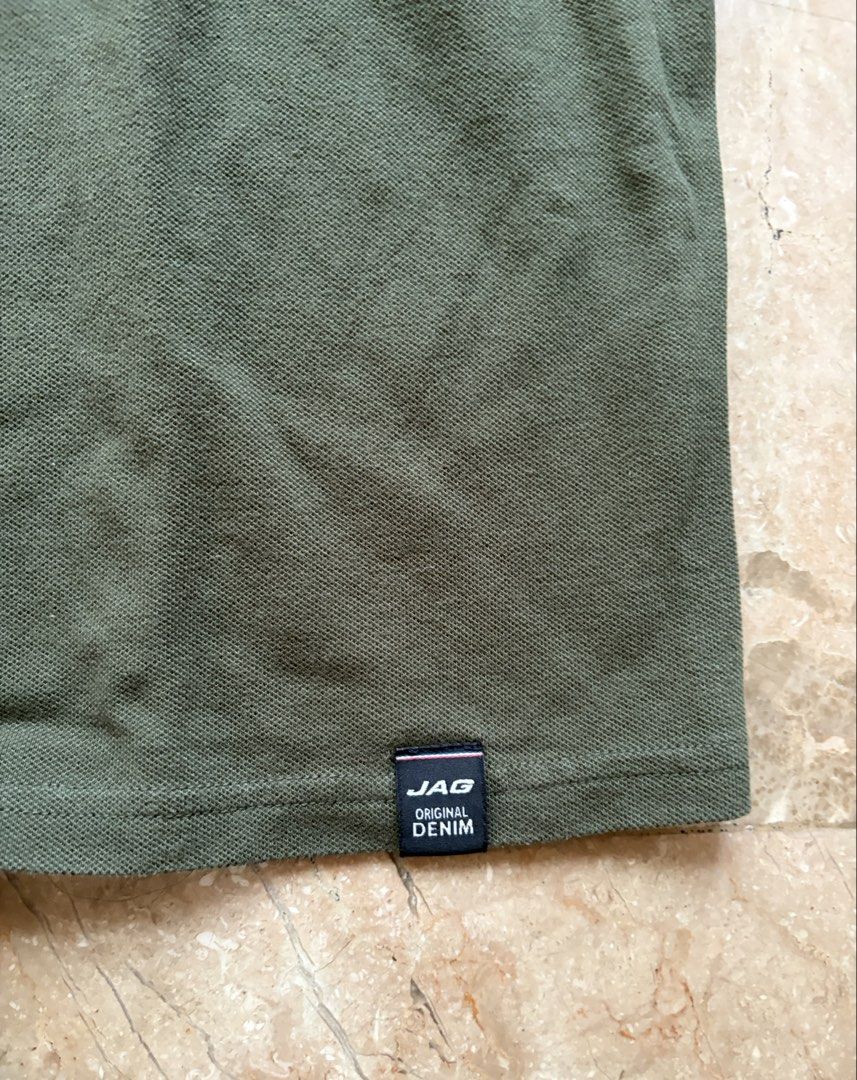 Jag Tipped Polo, Olive Green (Category: Tshirts & Polo Shirts ) located in Quezon City. Submitted by tidyup.lara (Listing ID 1467462650, Image 2). Description: Size L Shoulder 18” Bust 42” Waist 42” Length 28” Condition 8/10: used but in good condition.