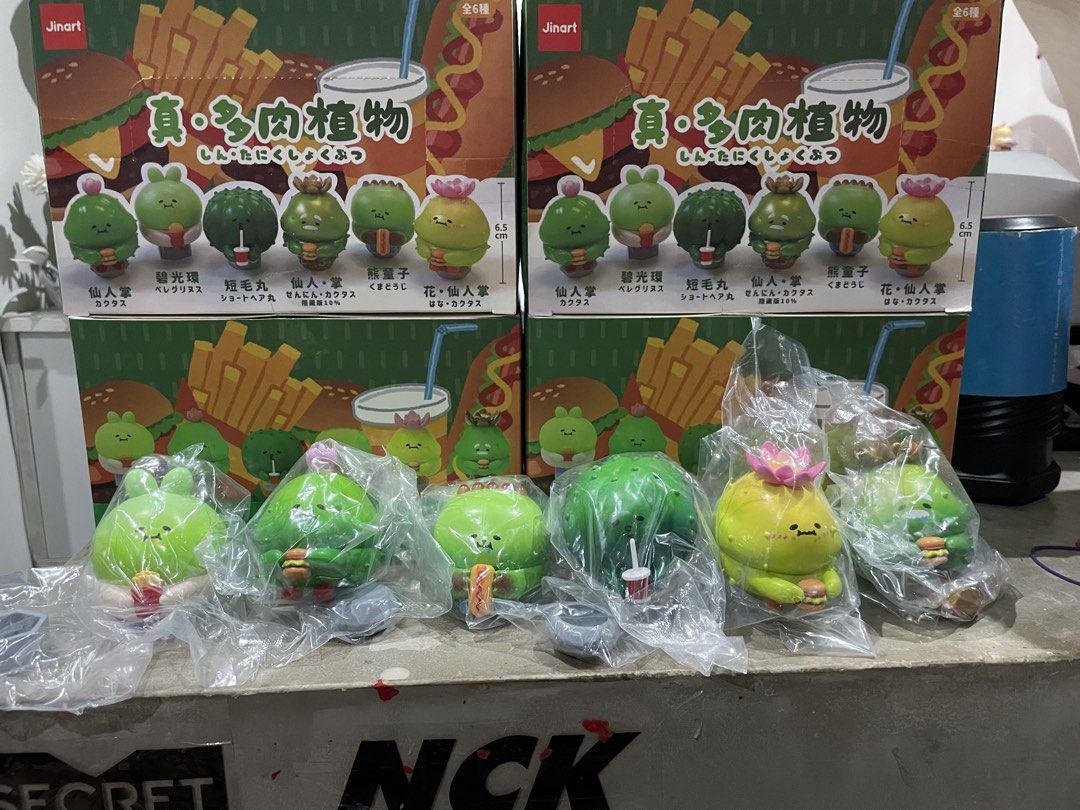 Jinart Succulent Plant Blind Box Figure (Category: Designer & Blind Box Toys) located in Valenzuela. Submitted by _vvvvvv (Listing ID 1467541893, Image 3). Description: - Brand: Jinart succulent plant blind box series - 1 whole box have 6 pcs blind box inside sealed - Have 4 whole box available Open for take all freeshipping for take all.