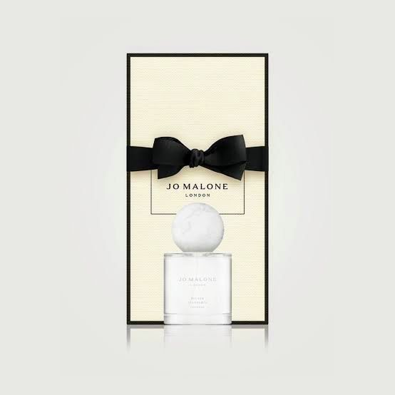 Jo Malone Bitter Mandarin Cologne - 100ml (Authentic) (Category: Fragrance & Deodorants) located in Manila. Submitted by ms.biancatan (Listing ID 1467383458, Image 1). Description: .