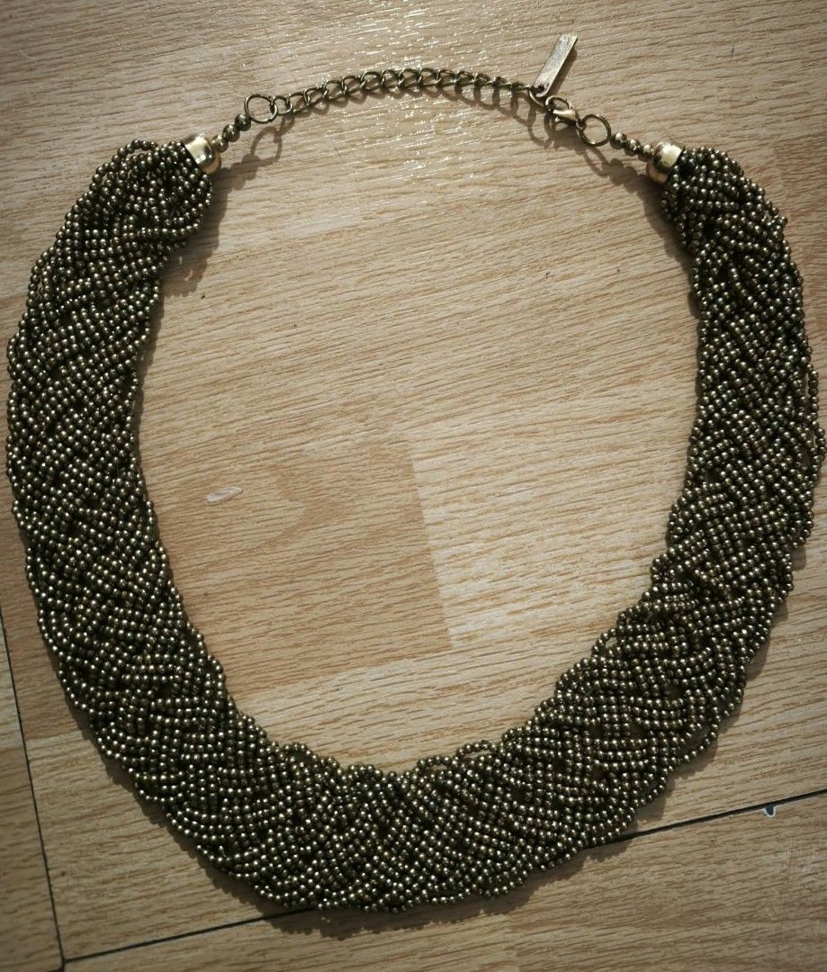 Joe Fresh braided necklace accessories (Category: Necklaces) located in Manila. Submitted by wearforce (Listing ID 1467515592, Image 2). Description: Joe Fresh braided necklace accessories brand new no issues 300 + sf.