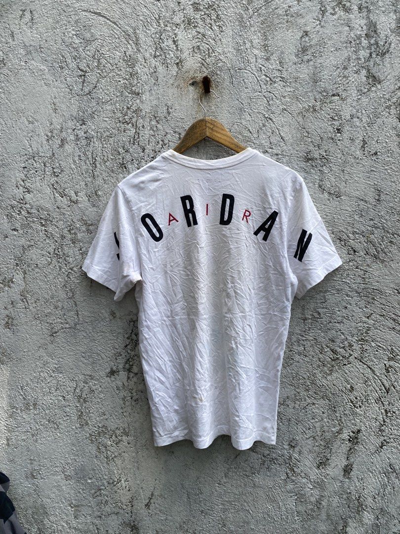 Jordan Air Stretch T-Shirt (Category: Formal Shirts) located in Cavite. Submitted by thrift_sum_mo (Listing ID 1467391037, Image 2). Description: .