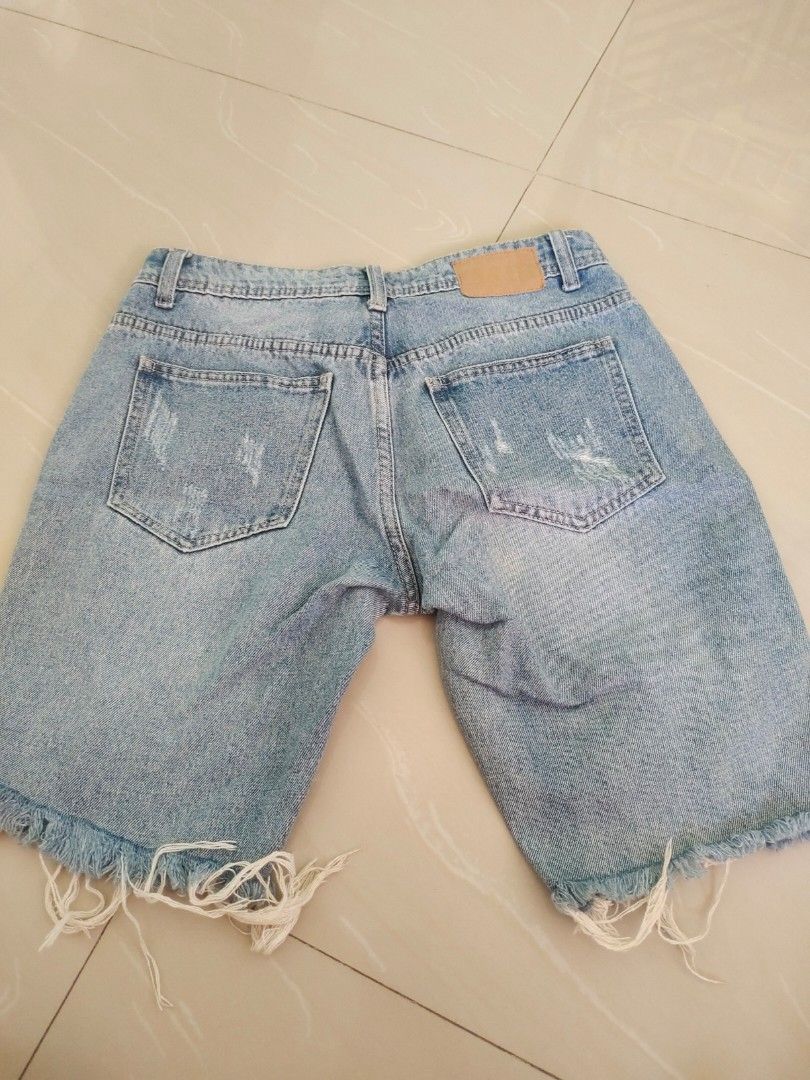 Jorts Women Short (Category: Shorts) located in Aliaga. Submitted by kmapparel (Listing ID 1467601487, Image 3). Description: .