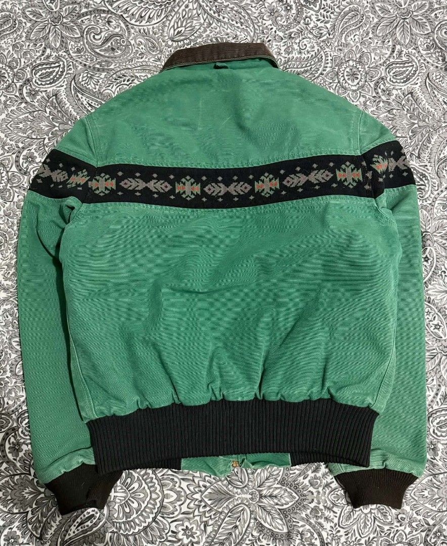 CARHARTT AZTEC JQ0458 (Category: Coats, Jackets and Outerwear) located in Taguig. Submitted by rgn_26 (Listing ID 1467559825, Image 3). Description: JQ0458 CACTUS 22 x 26.