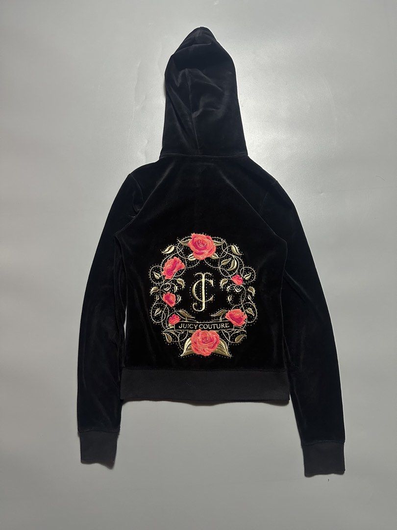 Juicy couture (Category: Coats, Jackets and Outerwear) located in Legazpi City. Submitted by lootsi (Listing ID 1467534175, Image 1). Description: .