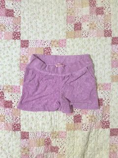(Category: ) located in . Submitted by vintagexxo (Listing ID 1467492138, Image 1). Description: .