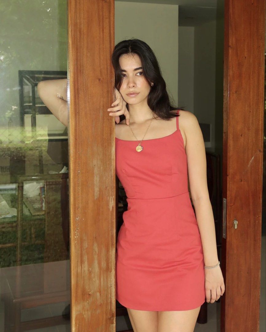 Just Because - Tabitha Linen Dress (Red) (Category: Dresses) located in Bacoor. Submitted by hellonikka (Listing ID 1467383836, Image 2). Description: Just Because Tabitha Linen Dress - Color: Red - Size: Medium Details: Fully Lined Adjustable Straps Smocked Back Hidden Middle Zipper Closure Fabric Content: Main – 100% Linen. Lining – 100% Cotton Really love the quality of this dress but it doesnt suit my body frame :( Never been used. Just washe