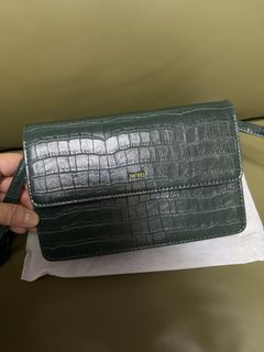 （分類：）位於 。 由 fannytmy 提交（商品編號 1467401356，圖片 1）。簡介： 。