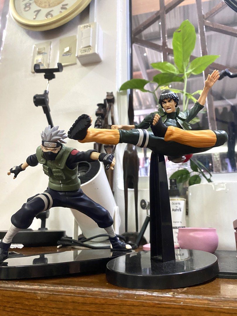 Kakashi and Might Guy figure Set BIB (Category: Figurines & Statues) located in General Mariano Alvarez. Submitted by chiniecomentan (Listing ID 1467365078, Image 1). Description: Take all <negotiable>.