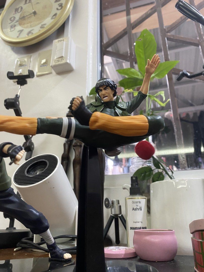 Kakashi and Might Guy figure Set BIB (Category: Figurines & Statues) located in General Mariano Alvarez. Submitted by chiniecomentan (Listing ID 1467365078, Image 3). Description: Take all <negotiable>.