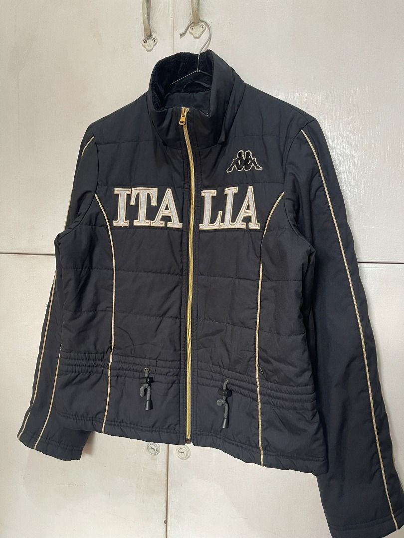 AUTHENTIC KAPPA ITALIA BLACK PUFFER JACKET (Category: Coats, Jackets and Outerwear) located in Manila. Submitted by ako.si.lemmor (Listing ID 1467437731, Image 2). Description: This item is authentic but thrifted, manage your expectation. Dimes: 19X23 (M-L) Color rate: 9/10 Issue: Need wash Shipping at your own cost or pickup Mandaluyong..