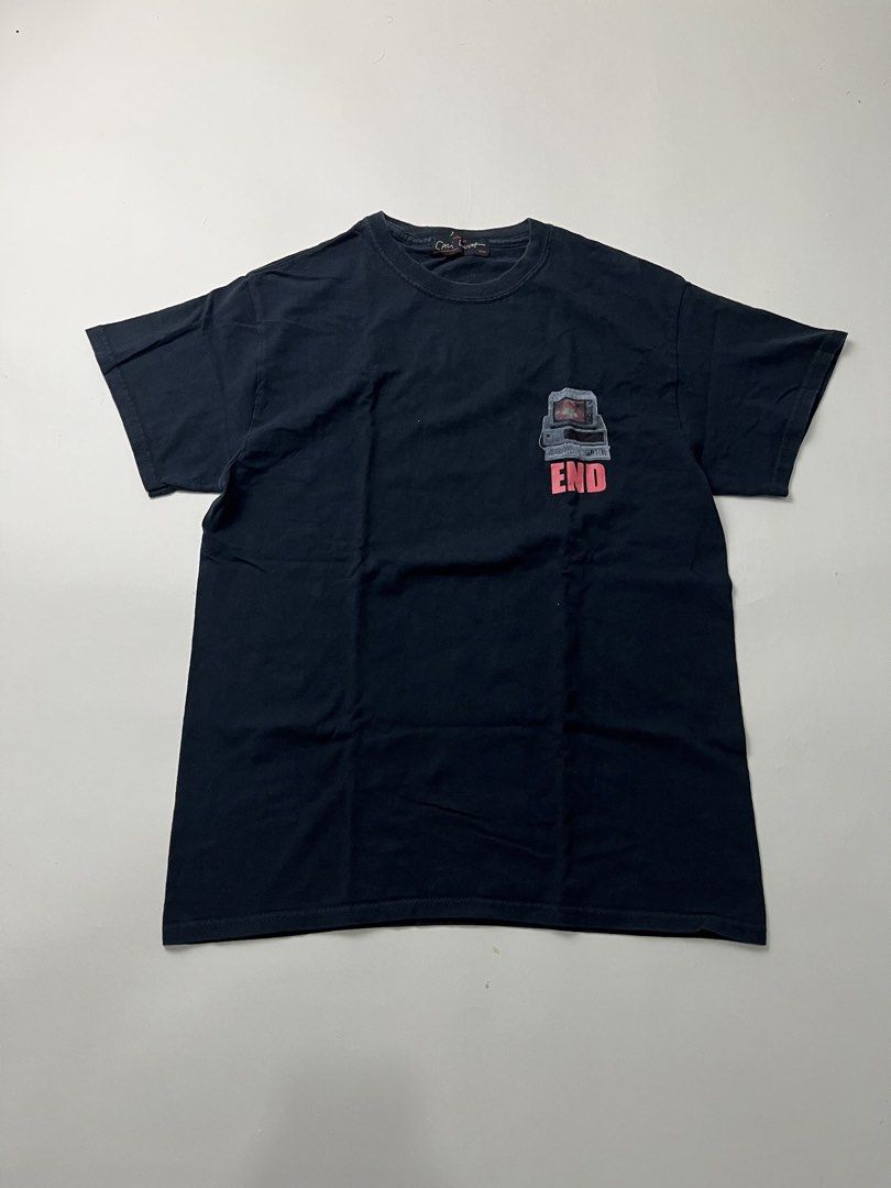 Kari Thornhill DeWitt Hypebeast Tee (Category: Tshirts & Polo Shirts ) located in Makati City. Submitted by ufcknwthbst (Listing ID 1467465147, Image 1). Description: 18 inch width 27 inch length 9.5/10 condition No issue.