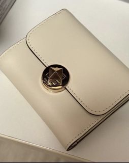 （分類：）位於 。 由 bear_bear_rrr 提交（商品編號 1467496540，圖片 1）。簡介： 。