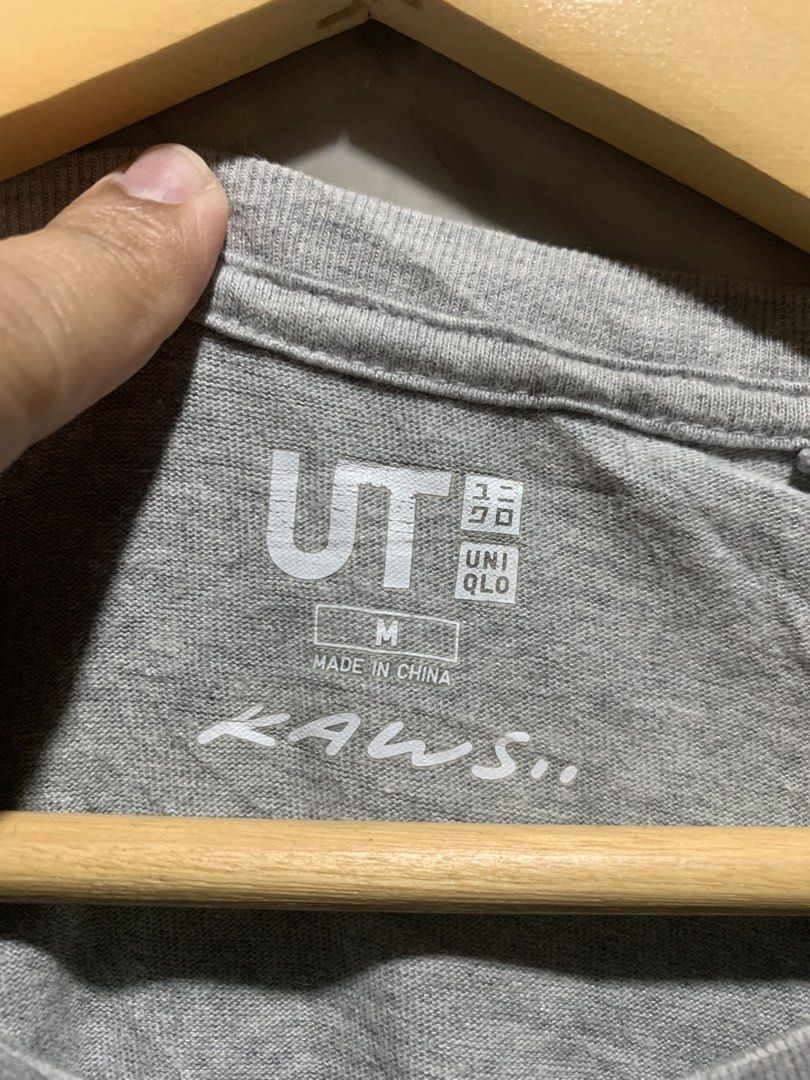 Kaws x Uniqlo (Category: Tshirts & Polo Shirts ) located in Cebu City. Submitted by lk.thrifts (Listing ID 1467588108, Image 3). Description: Kwas x Uniqlo 9/10 color rate Medium on tag W:20 L:27 300 + sf Cebu loc.