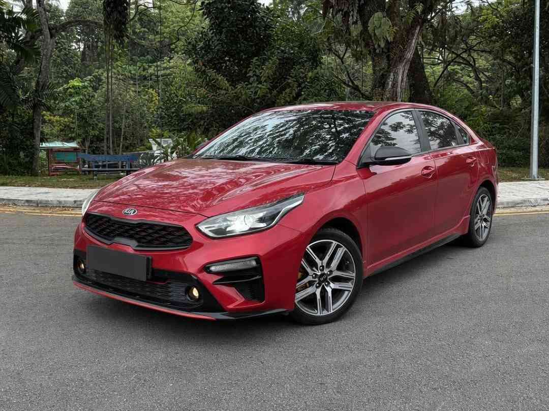 Kia Cerato 1.6 GT Line (A) (Category: Used Cars) located in Singapore. Submitted by carousell_certified_partners (Listing ID 1467533416, Image 1). Description: Well maintained high ARF unit! Highest specification GT line unit with a sporty GT line styling kit, Sunroof, flat bottom sports steering, electric memory ventilated & heated seats and wireless charging! Very well maintained unit with no major repairs needed! Call now to view this unit! Fe