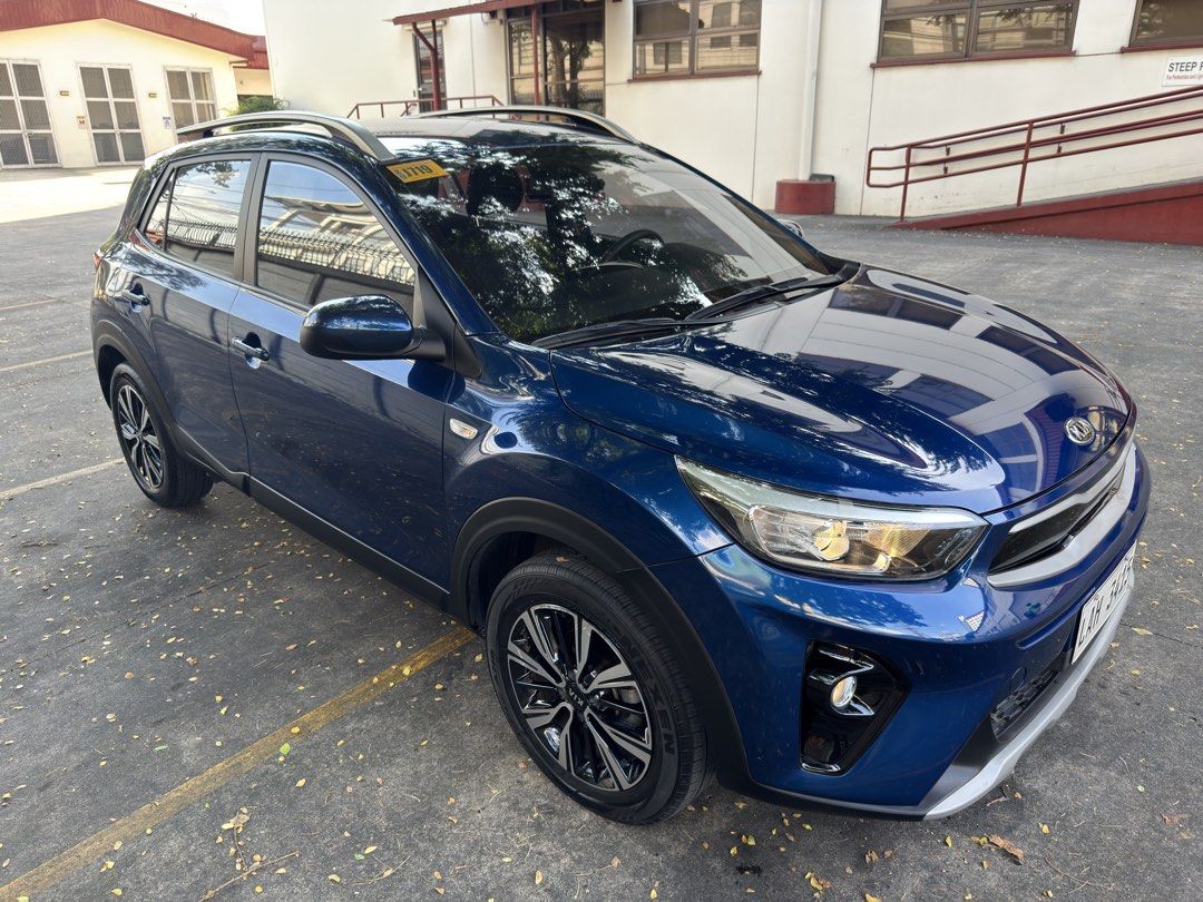 Kia Stonic LX Manual (Category: Used Cars) located in Quezon City. Submitted by wilddolphin.84694d (Listing ID 1467409316, Image 3). Description: 2021 Kia Stonic 1.4 LX MT – Only 21,200 km Selling my 2021 Kia Stonic 1.4 LX Manual in beautiful Extreme Blue. Excellent condition, low mileage and ready for its next owner! * Transmission: 5-speed manual * Mileage: Only 21,200 km * Fuel: Gasoline * Exterior: Extreme Blue * Excellent interior and exteri