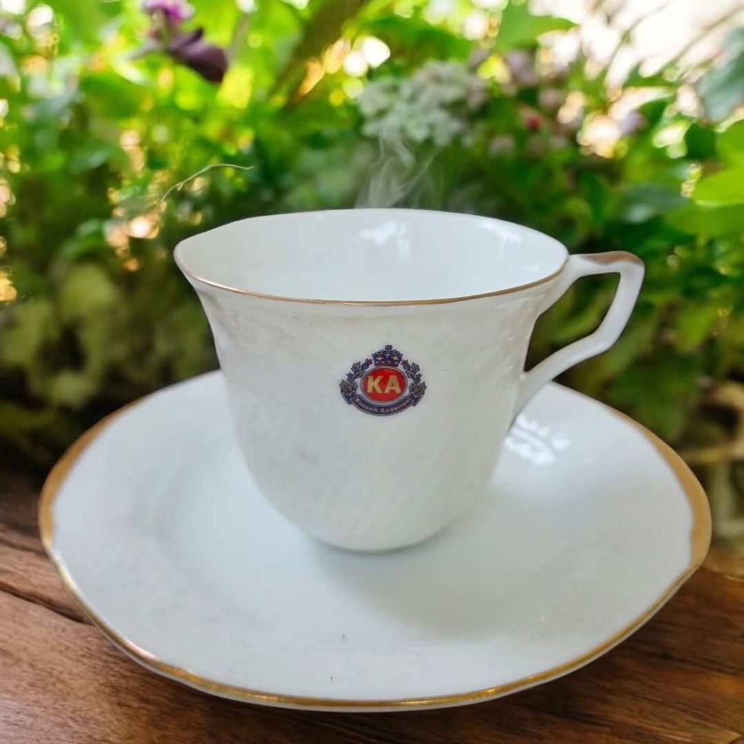 Kinloch Anderson Cup & Saucer Good condition (Category: Coffee & Tea Tableware) located in Taguig. Submitted by poshdepot_ (Listing ID 1467447302, Image 1). Description: Good condition.
