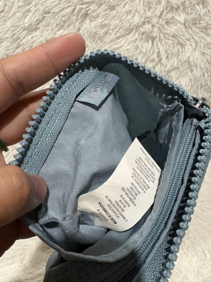 Kipling creativity pouch (Category: Purses & Pouches) located in Baguio. Submitted by rheaanne07 (Listing ID 1467511377, Image 3). Description: Missing monkey Orig Brandnew.
