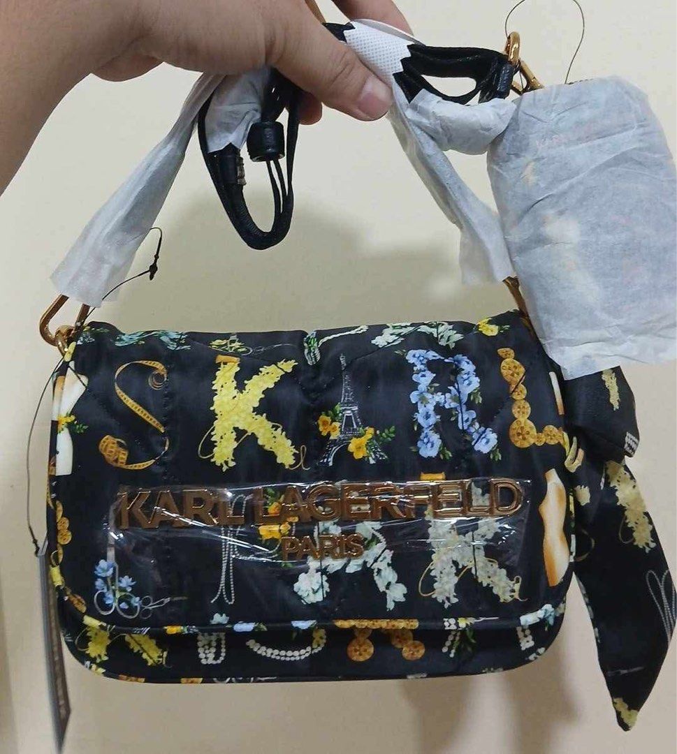 KL Paris Voyage Nylon Crossbody (Category: Cross-body Bags) located in Legazpi City. Submitted by marthascollection19 (Listing ID 1467407919, Image 1). Description: .
