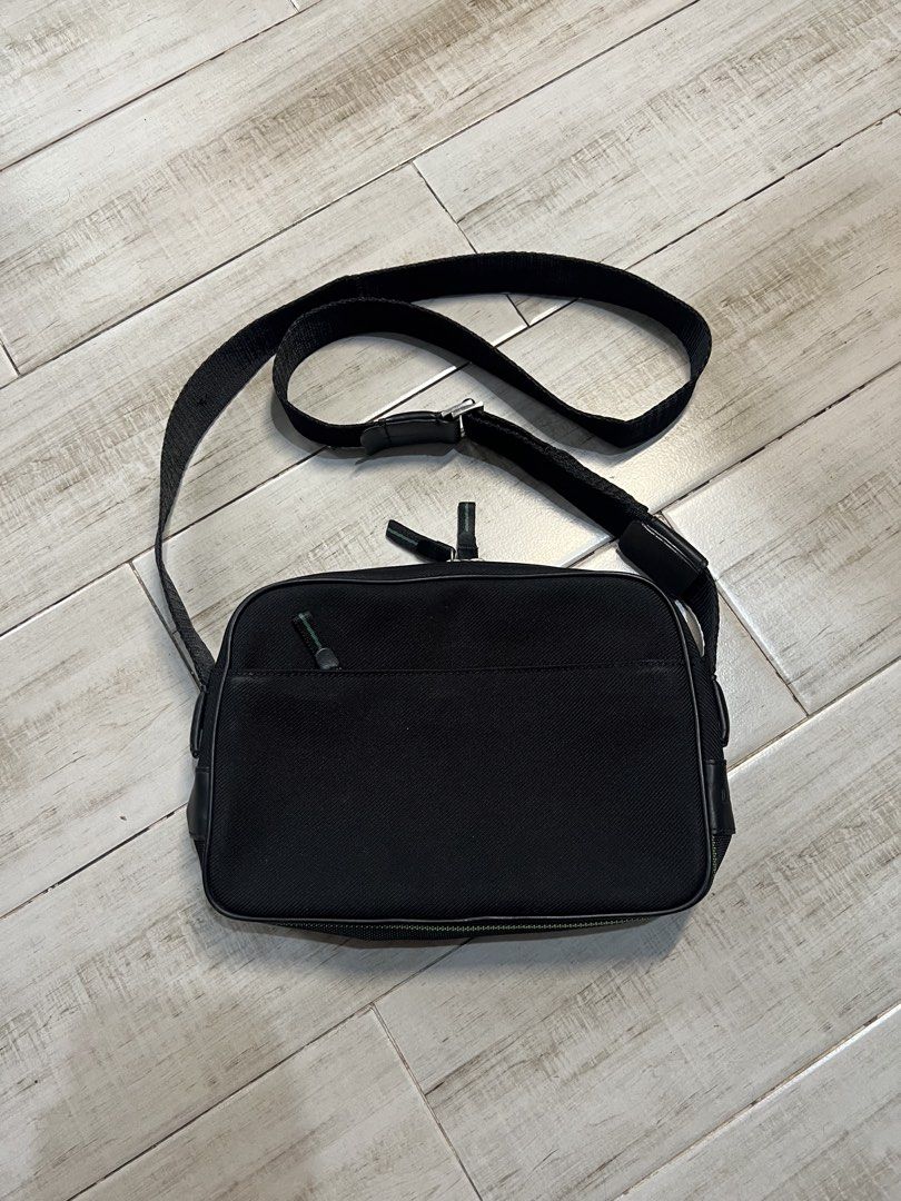 Lacoste Messenger Bag (Category: Sling Bags) located in Angono. Submitted by odd.fitt (Listing ID 1467451477, Image 2). Description: Lacoste Messenger Bag 10W 7H 3B Need wash Price is still negotiable.