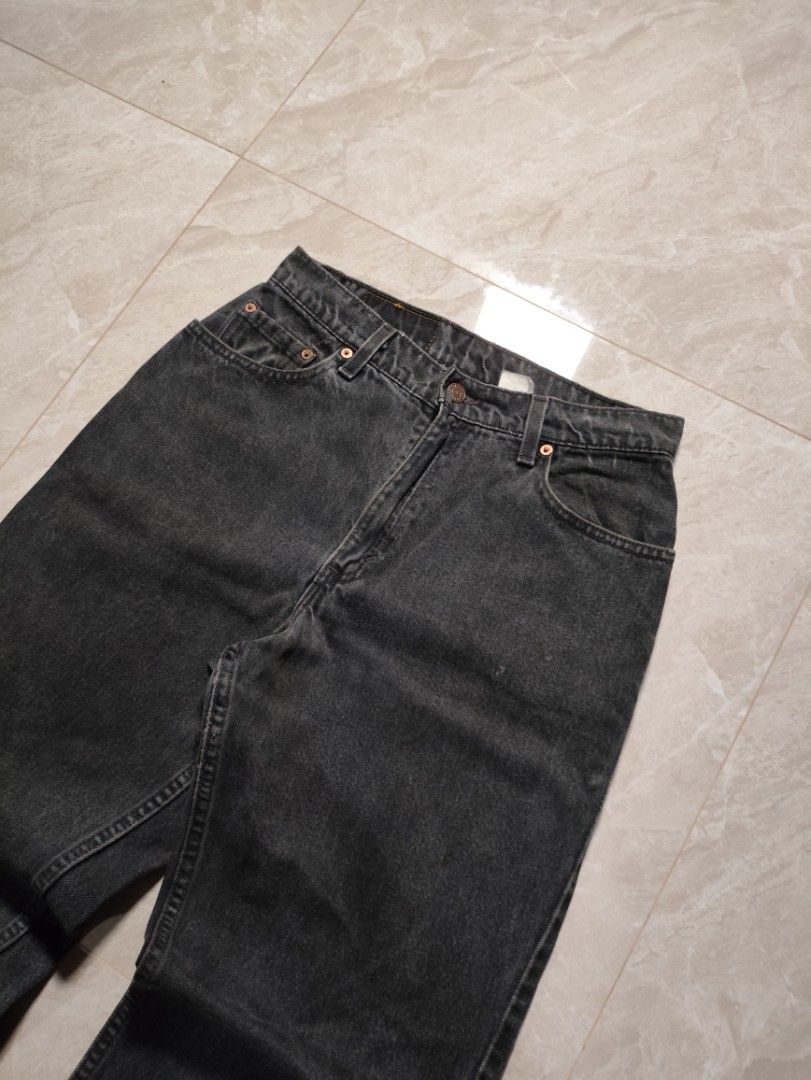 Levi's 550 - Black Washed - Pants (Category: Jeans) located in Tayabas. Submitted by streetdept.ph (Listing ID 1467444348, Image 2). Description: Levi's 550 - Black Washed - Pants Measurements (inches): Waist 28-29 Length 41 Leg opening 6.5 Good condition Flaw: scratches, stains and sign of used.
