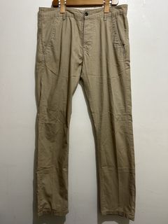 (Category: ) located in . Submitted by thrift.bucks101 (Listing ID 1467382521, Image 1). Description: .