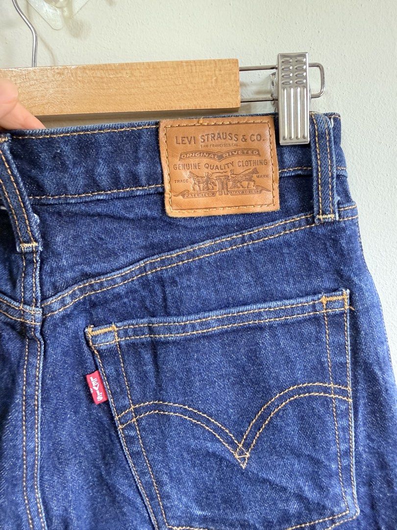 Levis ribcage straight (Category: Jeans) located in Tarlac. Submitted by giannisdeclutters4106 (Listing ID 1467393172, Image 2). Description: Good as new Used for 3x only Fits 29-30” Purchased at 4,199 Super niiice! .
