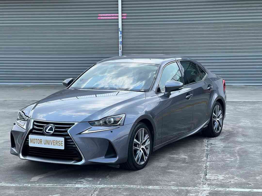 Lexus IS300h Hybrid 2.5 Executive (A) (Category: Used Cars) located in Singapore. Submitted by motoruniverse (Listing ID 1458383516, Image 2). Description: Showroom: CARRO CENTER 60 JALAN LAM HUAT #04-37/38 CARRO CENTER Singapore 737869 Super Well Maintained Original Inside Out Condition. Low Genuine Mileage Done! Super Well Kept & Always Serviced Timely By Previous Owner! View To Believe! 100% Loan Approval Guaranteed! Flexible In-House & Bank L