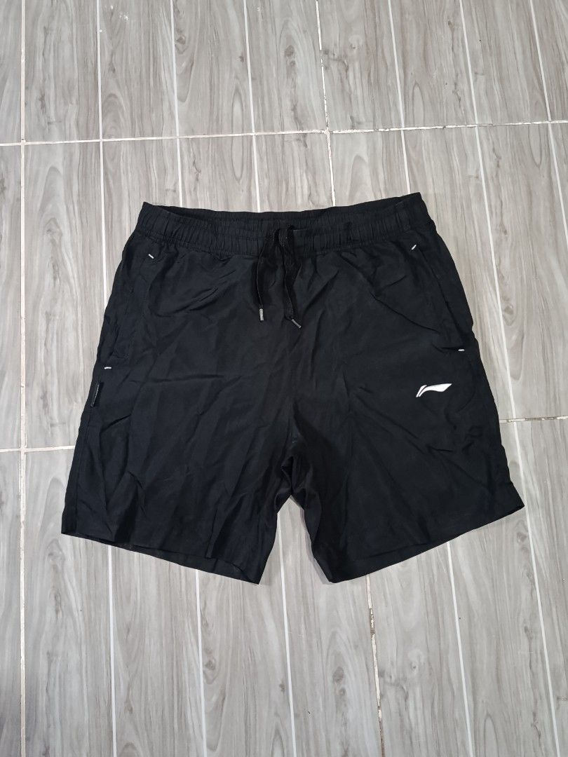 LINING NYLON SHORT (freeshipping) (Category: Shorts) located in Quezon City. Submitted by gyl-stop (Listing ID 1467601434, Image 1). Description: free shipping 30-36 x 16.5 excellent condi cr: 9.8/10 issue: none.