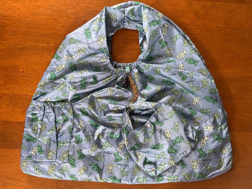 little bear chic foldable shopping bag (Category: Tote Bags) located in Calamba. Submitted by cur8d (Listing ID 1467415273, Image 1). Description: .