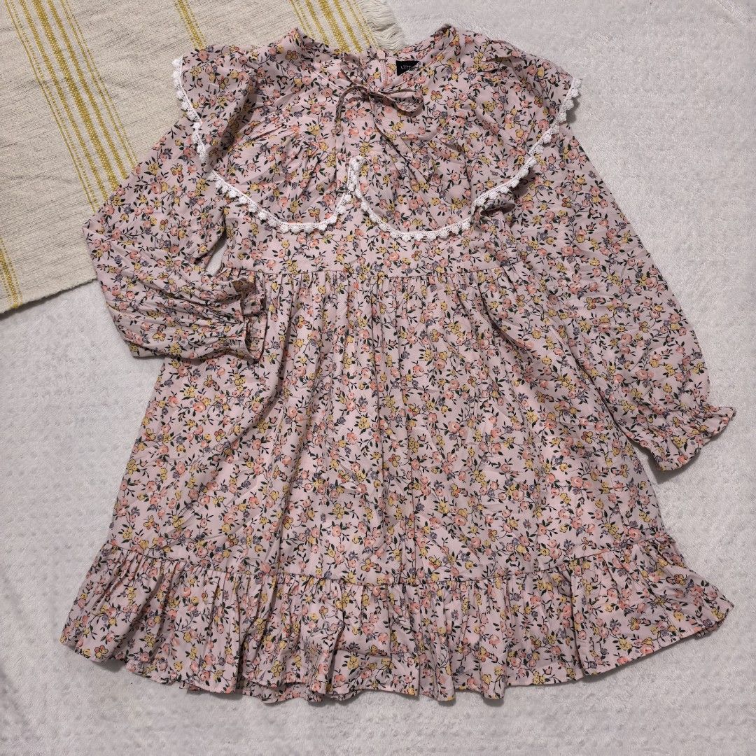 Little Bobdog (5-6Y) (Category: Babies & Kids Fashion) located in Cebu City. Submitted by stealmycloset_ (Listing ID 1467550222, Image 1). Description: .