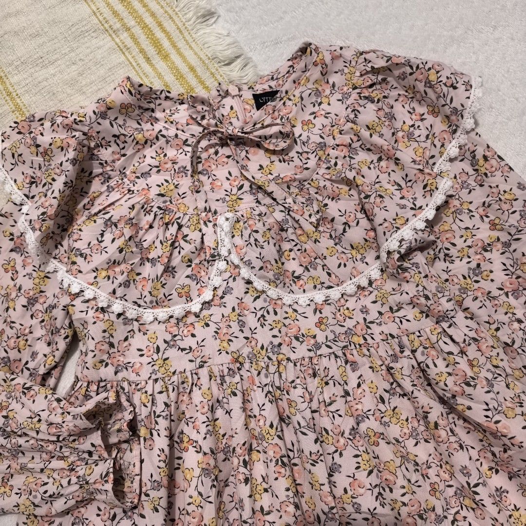 Little Bobdog (5-6Y) (Category: Babies & Kids Fashion) located in Cebu City. Submitted by stealmycloset_ (Listing ID 1467550222, Image 2). Description: .