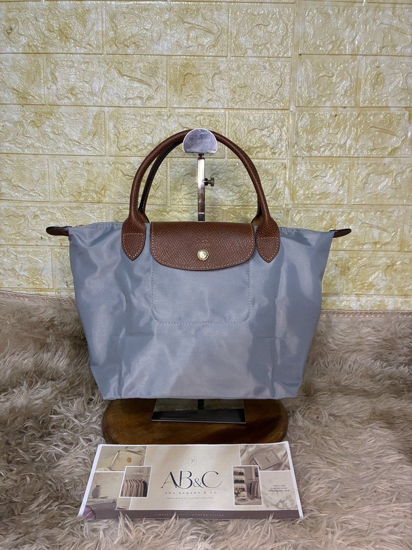 Long Cham Le Pliage Small Blue (Category: Shoulder Bags) located in Subic. Submitted by anabananaco. (Listing ID 1467395641, Image 1). Description: Guaranteed authentic 👌 preloved bag 👜 sourced from Japan 🇯🇵 .