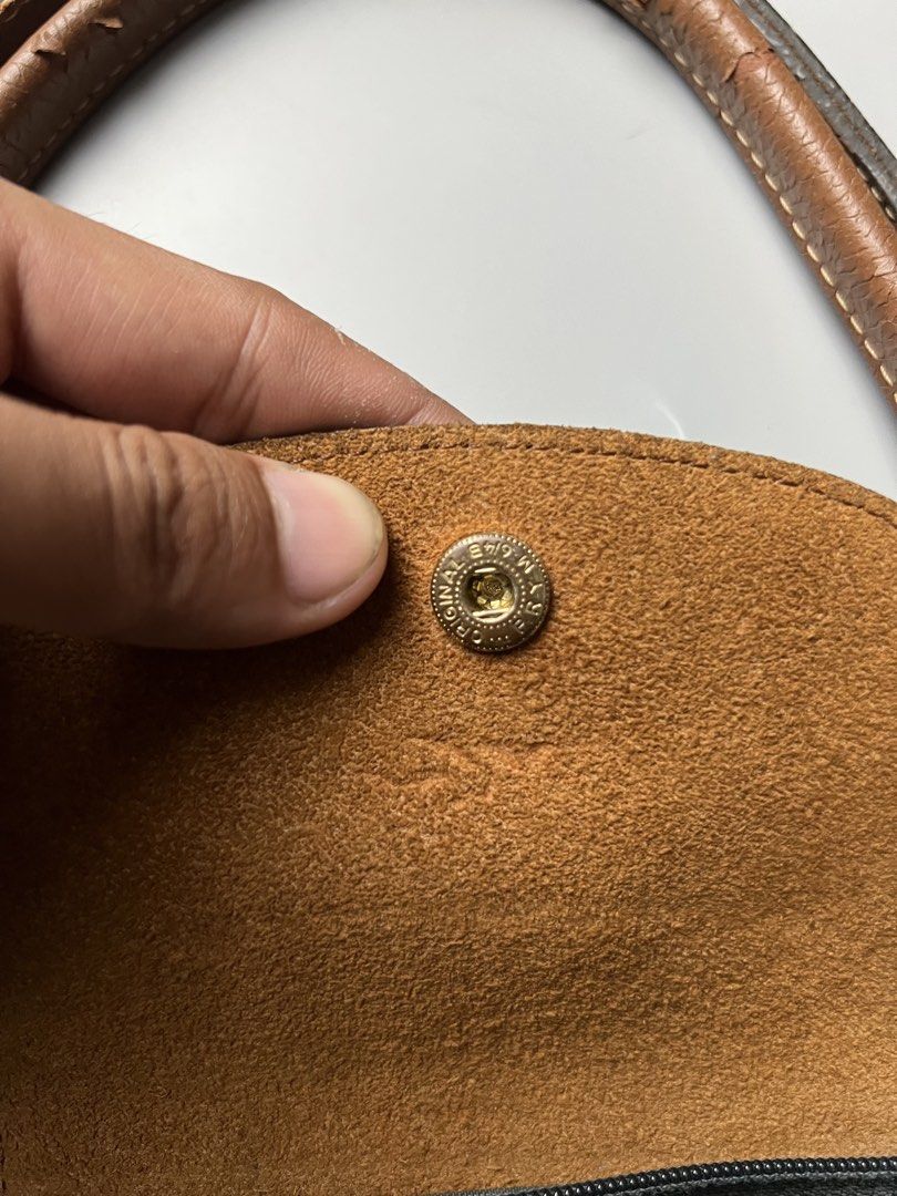 Longchamp Le Pliage (Category: Luxury Bags & Wallets) located in San Pablo. Submitted by jasimchalcodes_ (Listing ID 1467538732, Image 3). Description: .