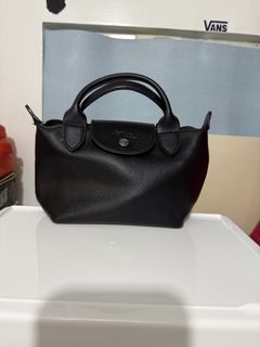 （分類：）位於 。 由 debbiedebbie213 提交（商品編號 1467474834，圖片 1）。簡介： 。