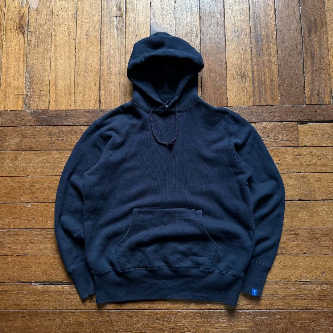LOOPWHEELER LW05 TUBULAR PULLOVER HOODIE (Category: Coats, Jackets and Outerwear) located in Manila. Submitted by thriftwears_03 (Listing ID 1467542069, Image 1). Description: LOOPWHEELER PULLOVER HOODIE SIZE MEDIUM L-25 W-20 SL-23 100% COTTON NO ISSUE HEAVY CLOTH WASHED AND CLEAN.