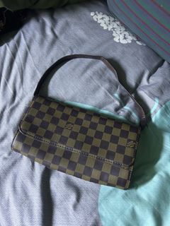 (Category: ) located in . Submitted by thriftxgoods (Listing ID 1467437143, Image 1). Description: .