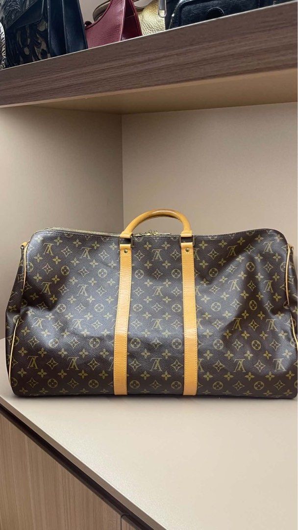 Louis Vuitton Keepall 55 (Category: Luxury Bags & Wallets) located in Taguig. Submitted by zhuluxeitems (Listing ID 1467376883, Image 2). Description: LV Keepall 55 Monogram Authentic in Excellent Condition It come with dustbag and Paperbag. Onhand. Pick up BGC Taguig .